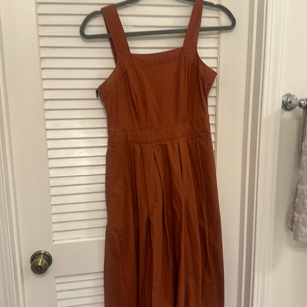 Rust universal thread dress